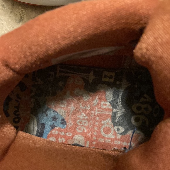 Nike 5.5 Y Kyrie Irving Infinity Kevin Durant Basketball Shoes Nice Condition - Picture 8 of 10